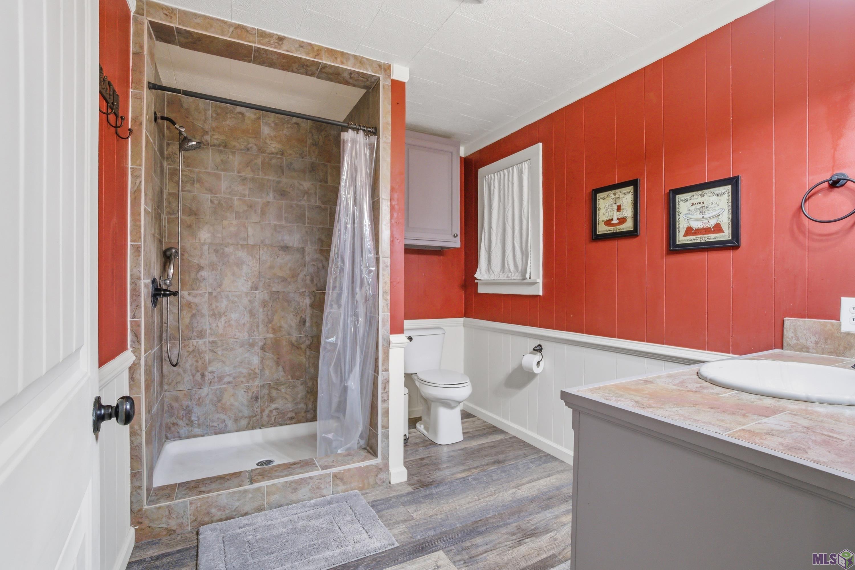 35110 Starnes Road Independence, LA 70443 - Photo 16 of 30 Guest Bath