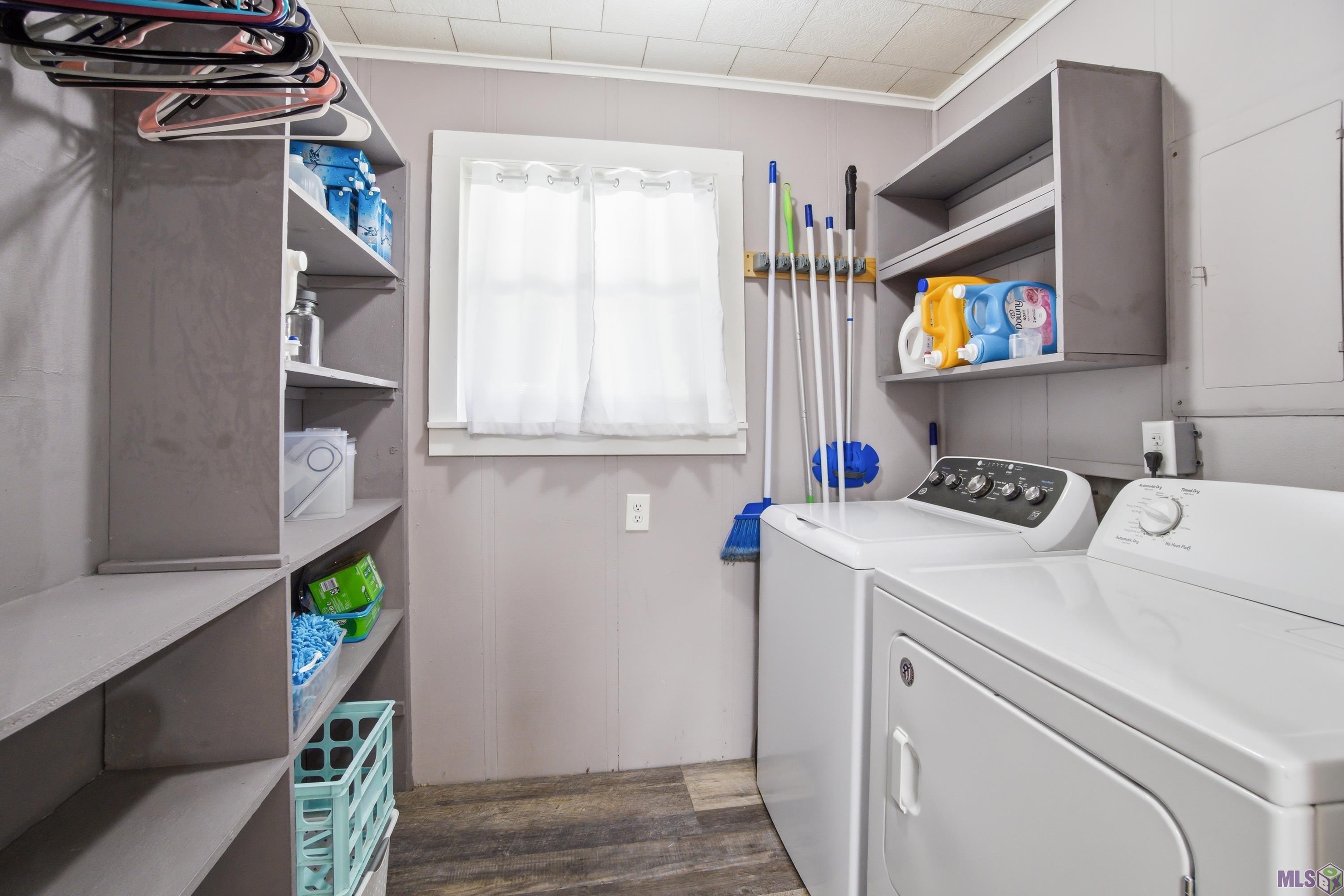 35110 Starnes Road Independence, LA 70443 - Photo 18 of 30 Laundry with stotage