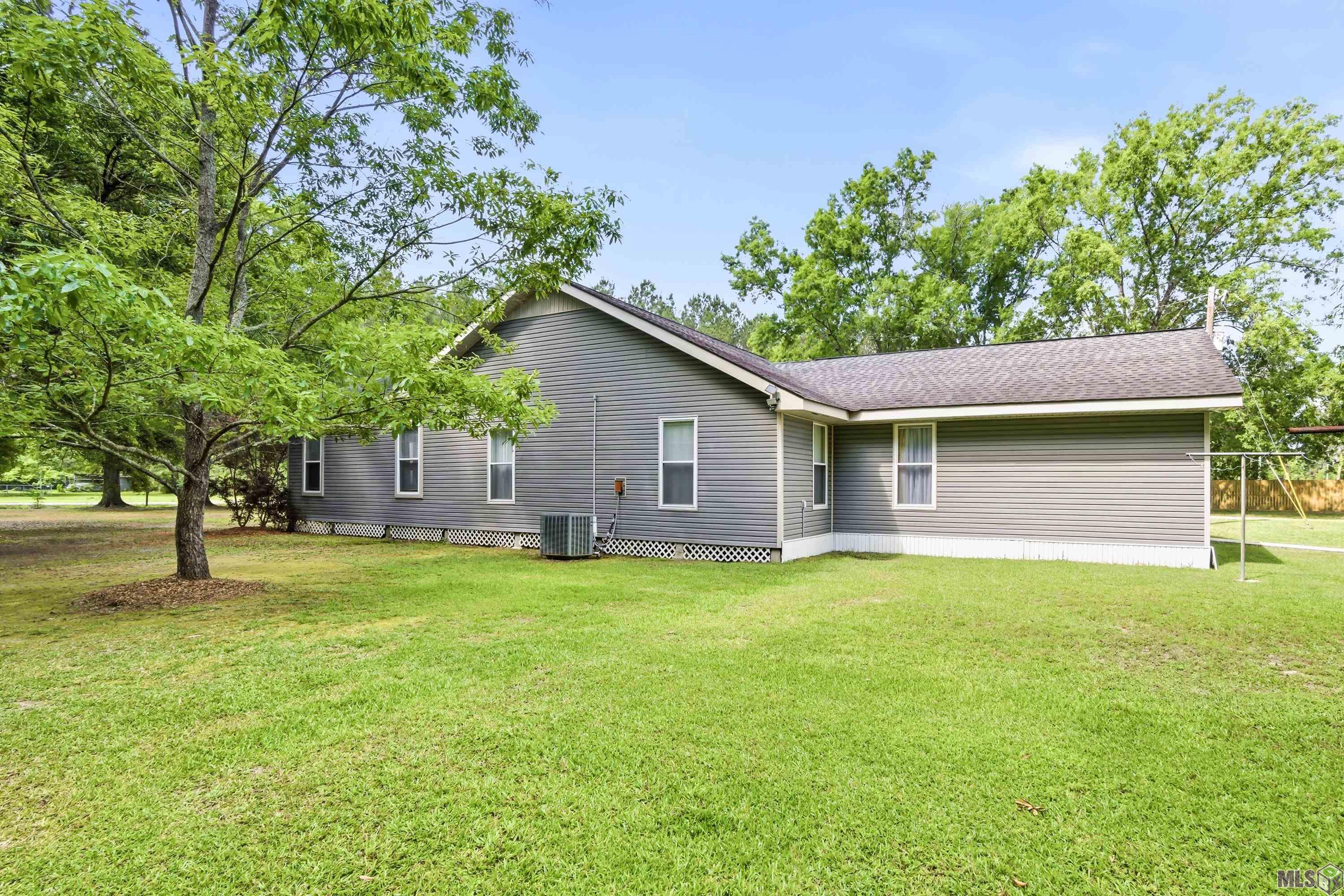 35110 Starnes Road Independence, LA 70443 - Photo 25 of 30 Side View