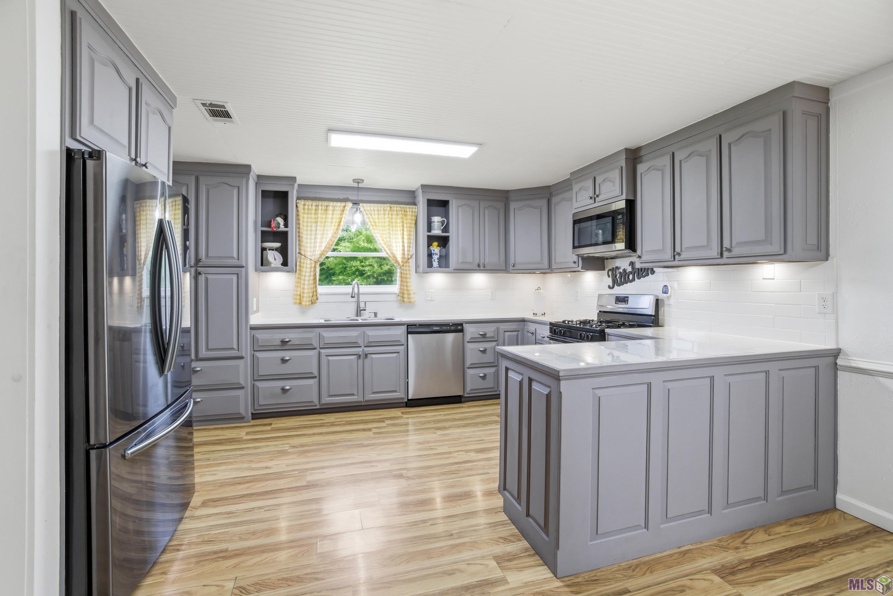 35110 Starnes Road Independence, LA 70443 - Photo 10 of 30 Kitchen
