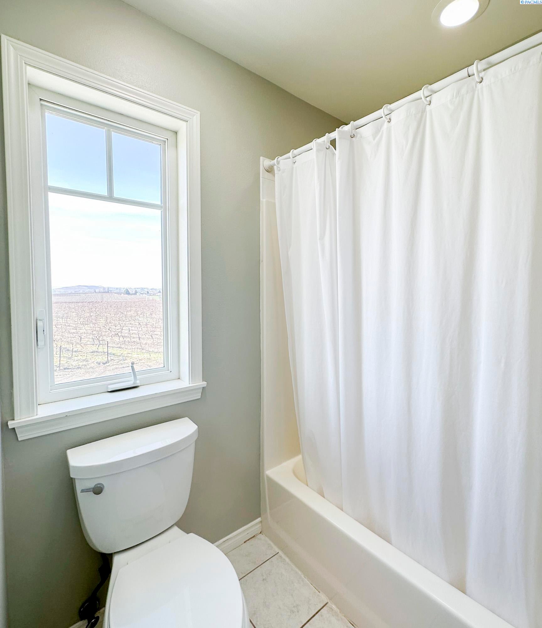 1831 East Allen Road Sunnyside, WA 98944 - Photo 25 of 30 Gallery Image 25