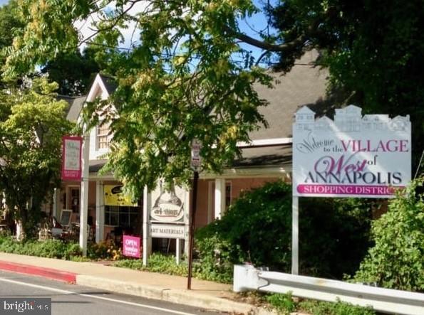 4 Shiley Street Annapolis, MD 21401 - Photo 16 of 18 Stroll the streets for shopping