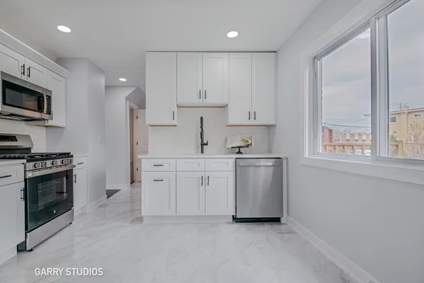 $329,896 | 1212 North Wheeling Road, Mount Prospect, IL 60056