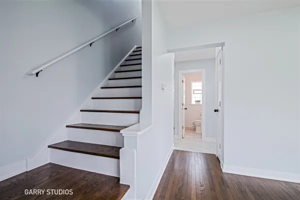 $329,896 | 1212 North Wheeling Road, Mount Prospect, IL 60056