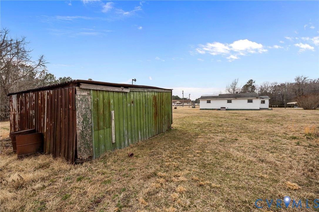 10187 Birch Island Road Wakefield, VA 23888 - Photo 23 of 41