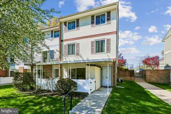 $139,900 | 15020 Eardley Court, Unit 281G, Silver Spring, MD 20906