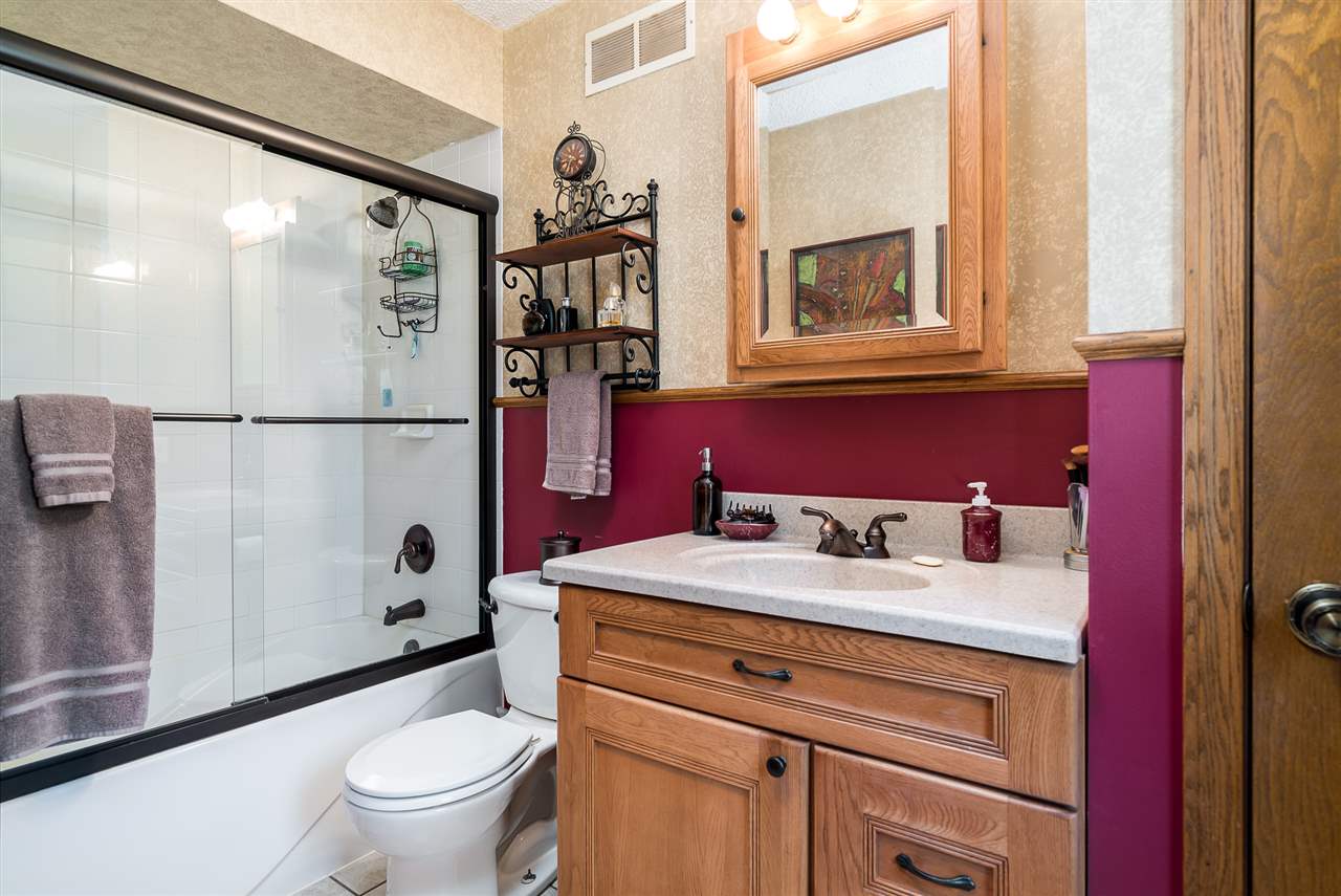 6553 North Deer Path Road Oregon, IL 61061 - Photo 10 of 25 Gallery Image 10