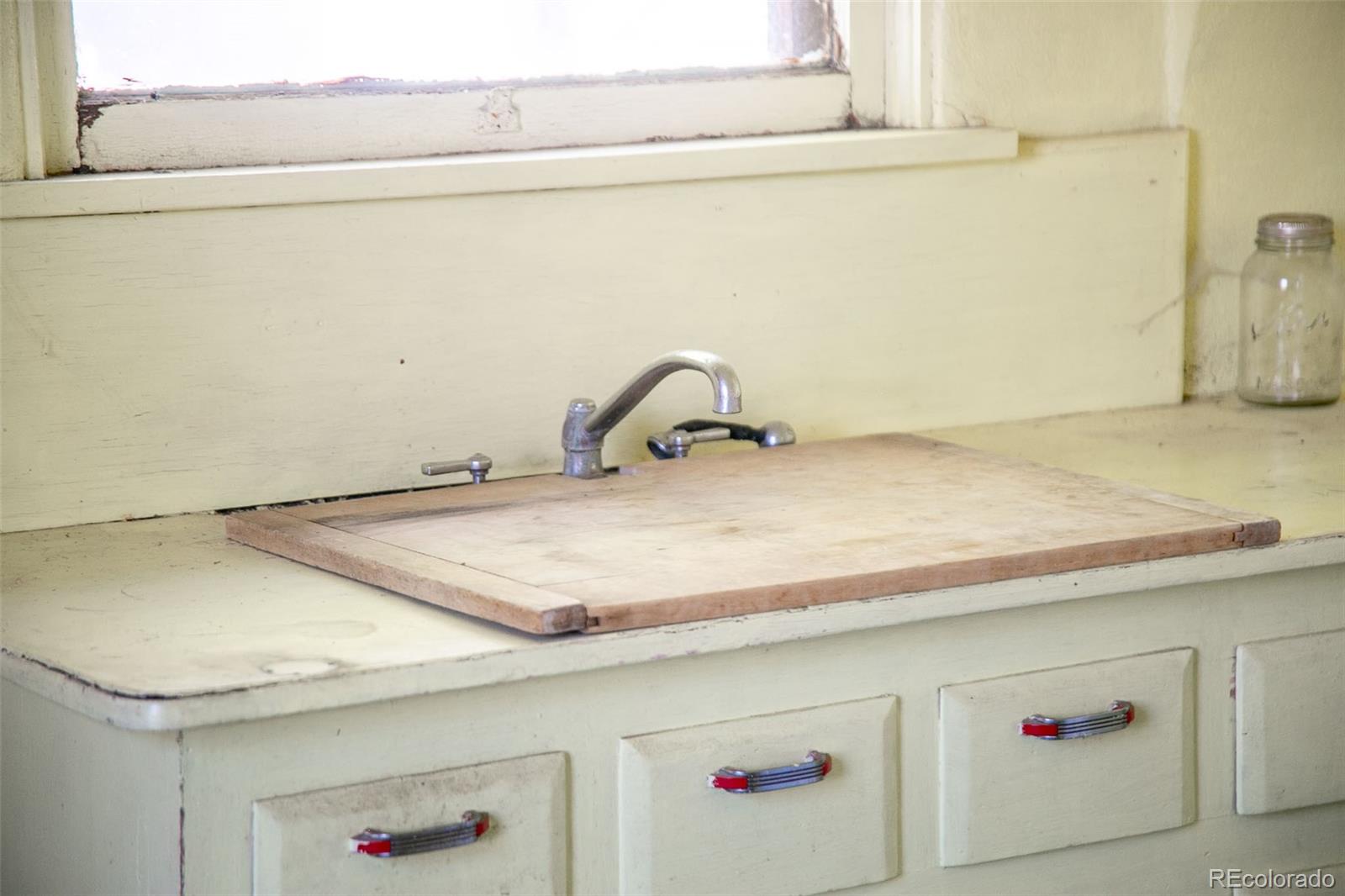 6771 West County Road Del Norte, CO 81132 - Photo 16 of 49 a close up of a sink