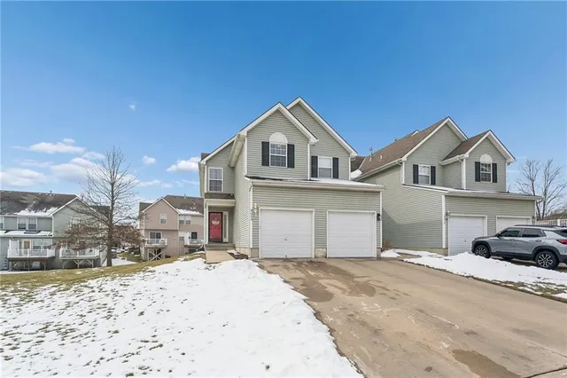 $259,900 | 8633 Northeast 98th Court, Kansas City, MO 64157