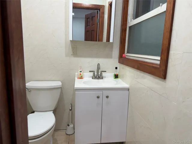 $2,500 | 190-56 103rd Avenue | Hollis