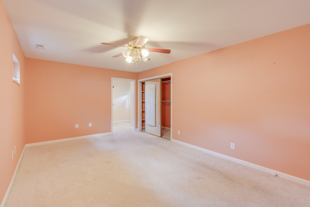 1104 Airport Road Mount Vernon, IL 62864 - Photo 32 of 46