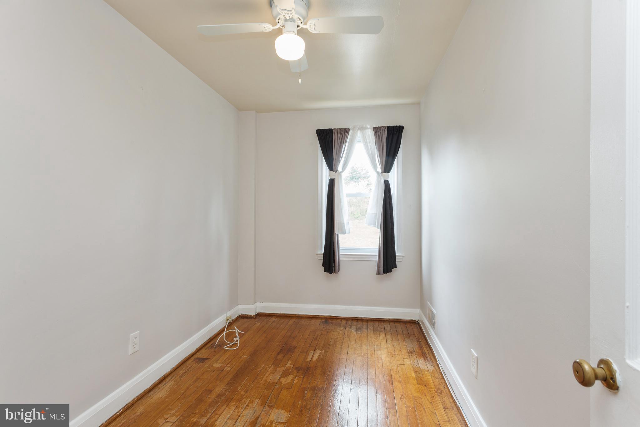 325 Radnor Road Baltimore, MD 21212 - Photo 16 of 36 Bedroom 2