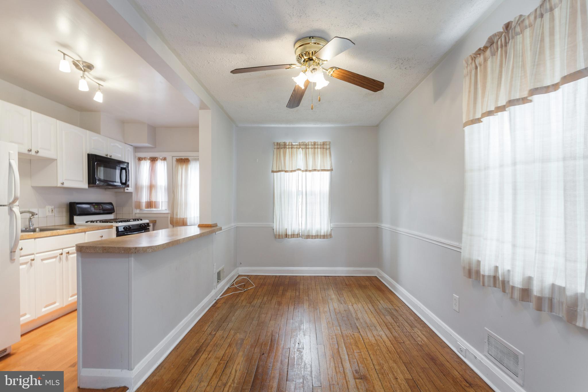 325 Radnor Road Baltimore, MD 21212 - Photo 6 of 36 Kitchen/Dining Room