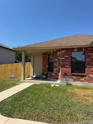 $1,545 | 13822 Villa Camino, San Antonio, TX 78233