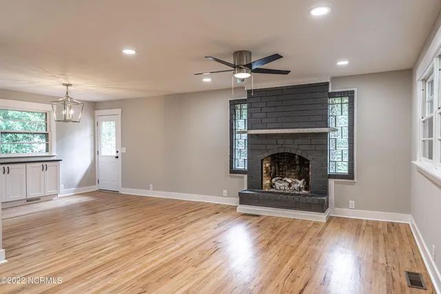 $2,500 | 440 West Maine Avenue, Southern Pines, NC 28387