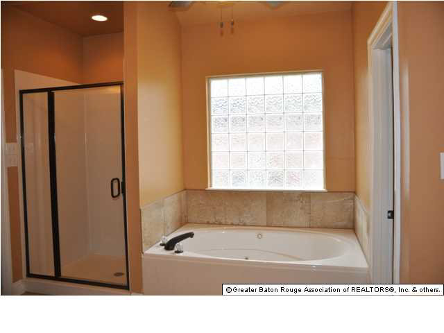 12716 Oxley Drive Baton Rouge, LA 70816 - Photo 7 of 14