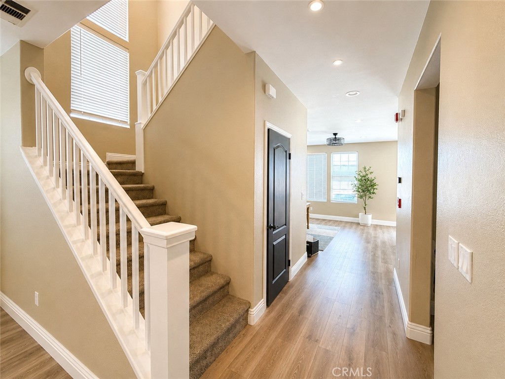 20329 Red Poppy Lane Riverside, CA 92508 - Photo 5 of 25 Gallery Image 5