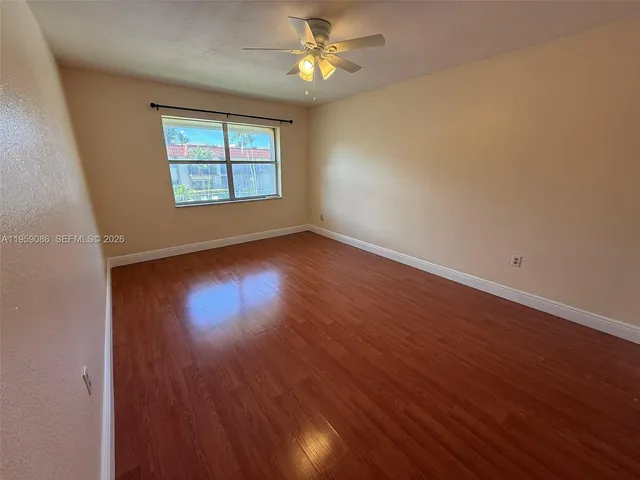 $2,000 | 10511 Southwest 108th Avenue, Unit 295, Miami, FL 33176