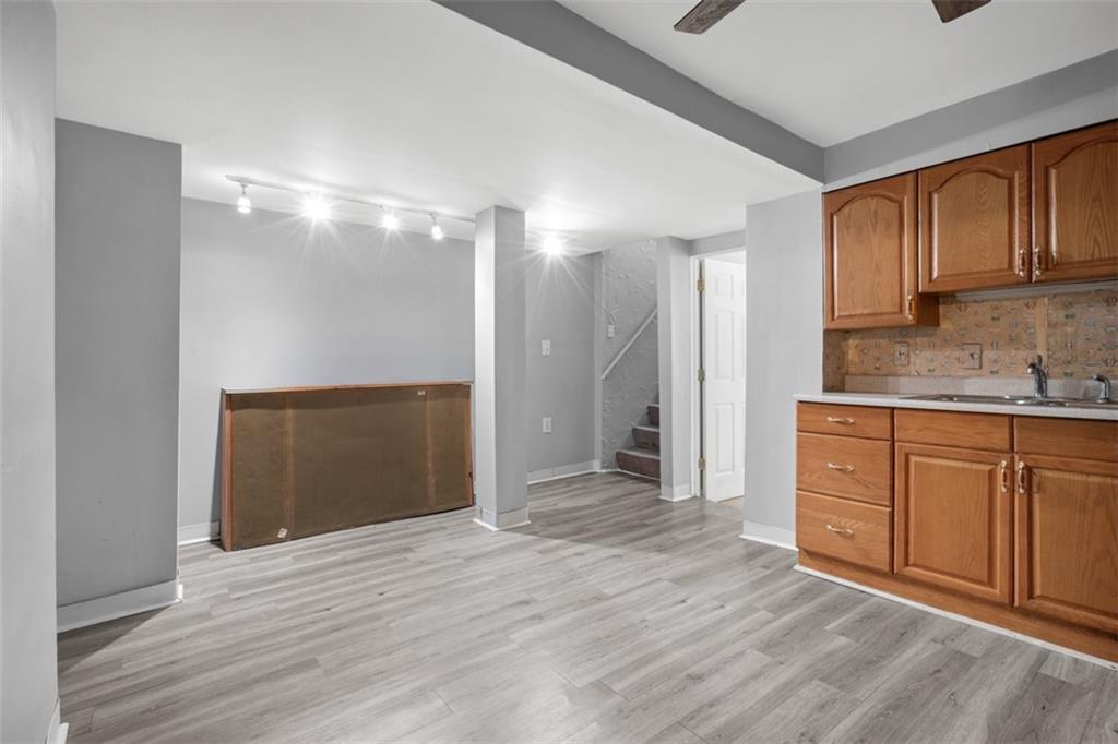 4724 Juniper Street Pittsburgh, PA 15224 - Photo 18 of 49