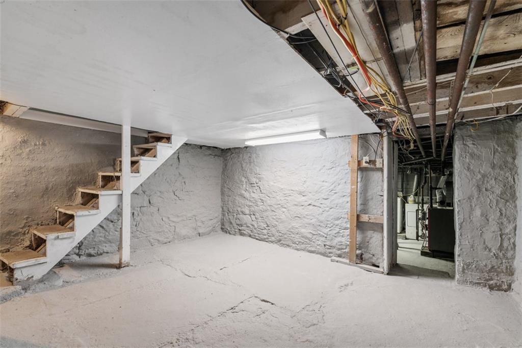 4724 Juniper Street Pittsburgh, PA 15224 - Photo 37 of 49