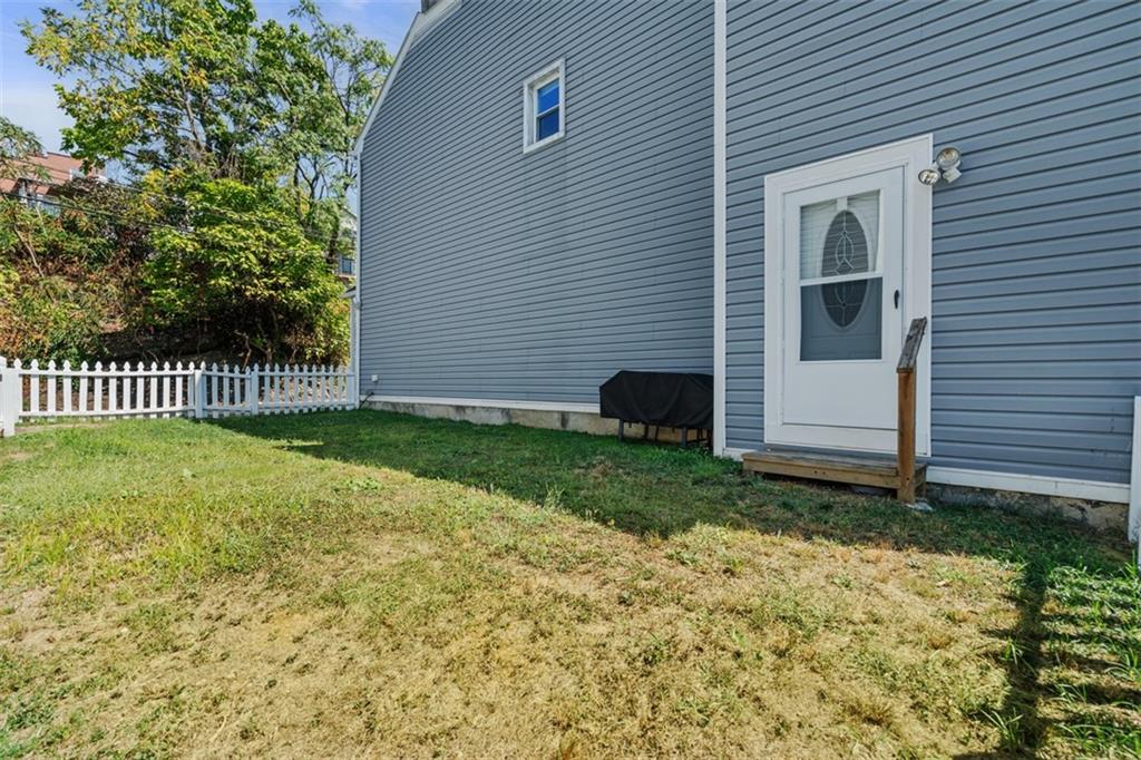 4724 Juniper Street Pittsburgh, PA 15224 - Photo 42 of 49