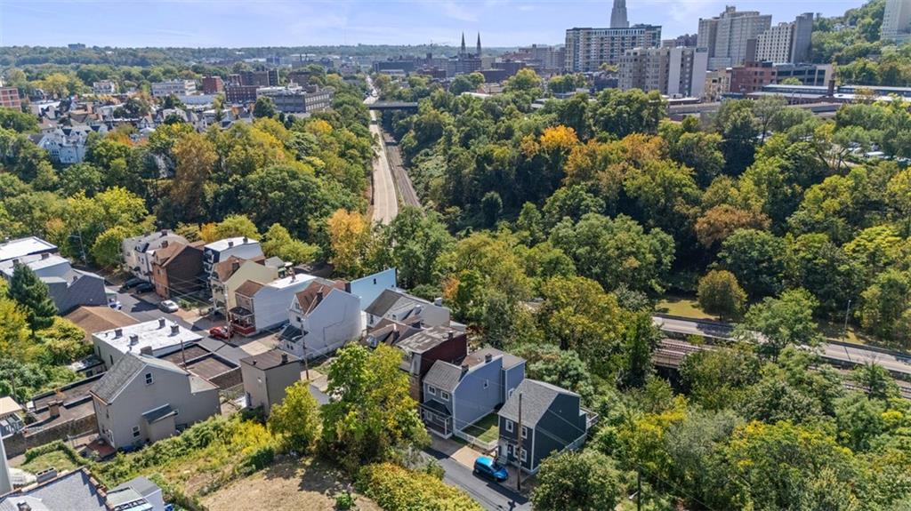 4724 Juniper Street Pittsburgh, PA 15224 - Photo 44 of 49