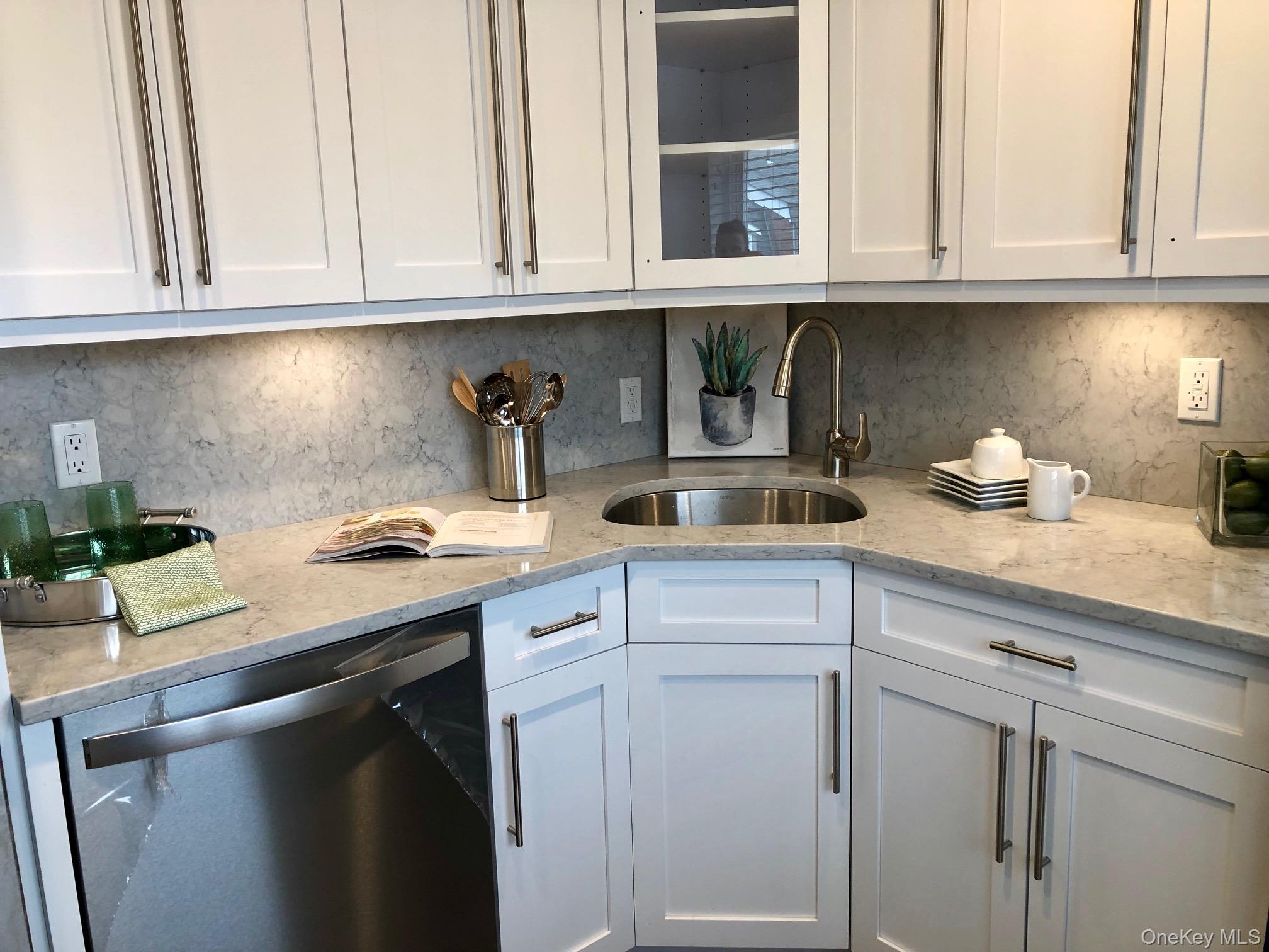 623 Terrace Road, Unit T15539 Bayport, NY 11705 - Photo 5 of 7