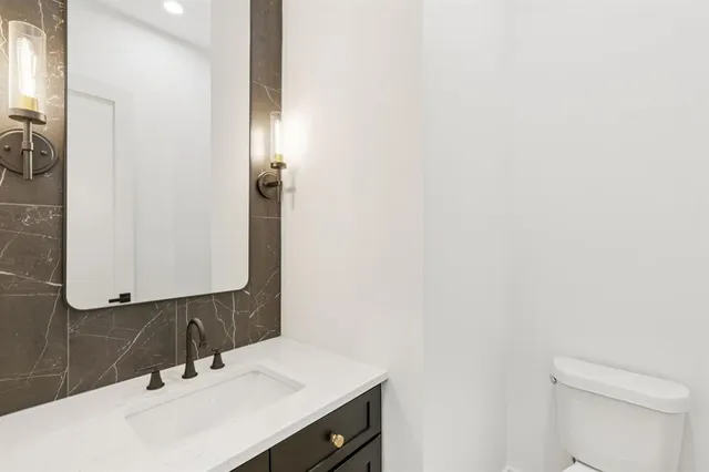 $399,999 | 1235 Cedardale Road, Lancaster, TX 75134