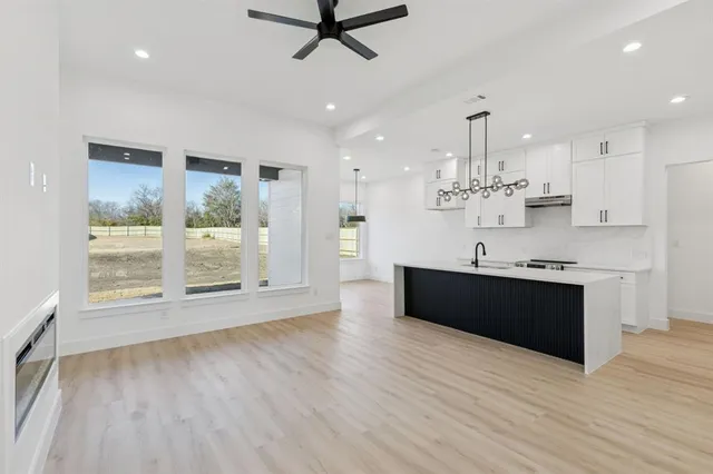 $399,999 | 1235 Cedardale Road, Lancaster, TX 75134