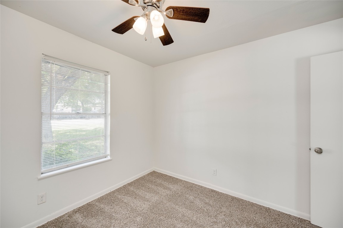 809 Neans Drive Austin, TX 78758 - Photo 11 of 40