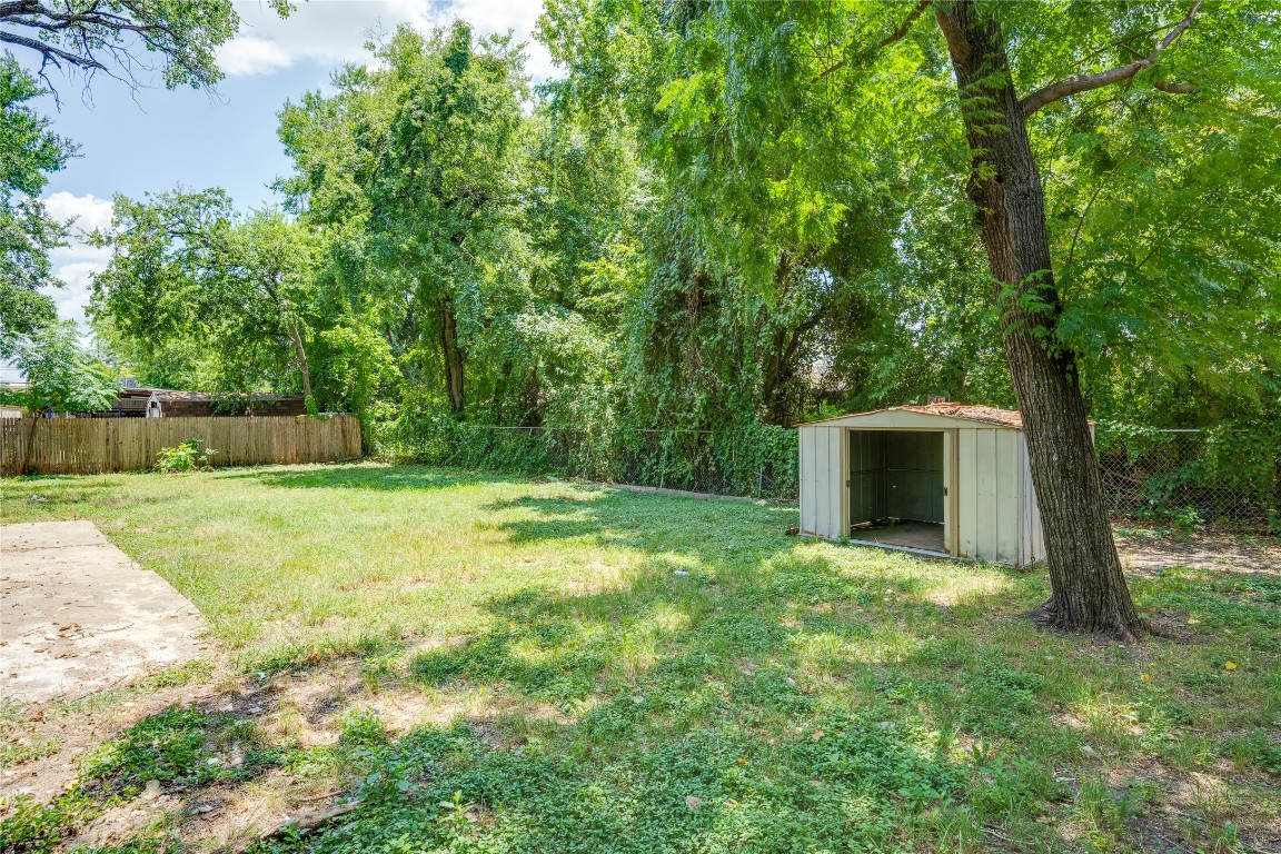 809 Neans Drive Austin, TX 78758 - Photo 32 of 40