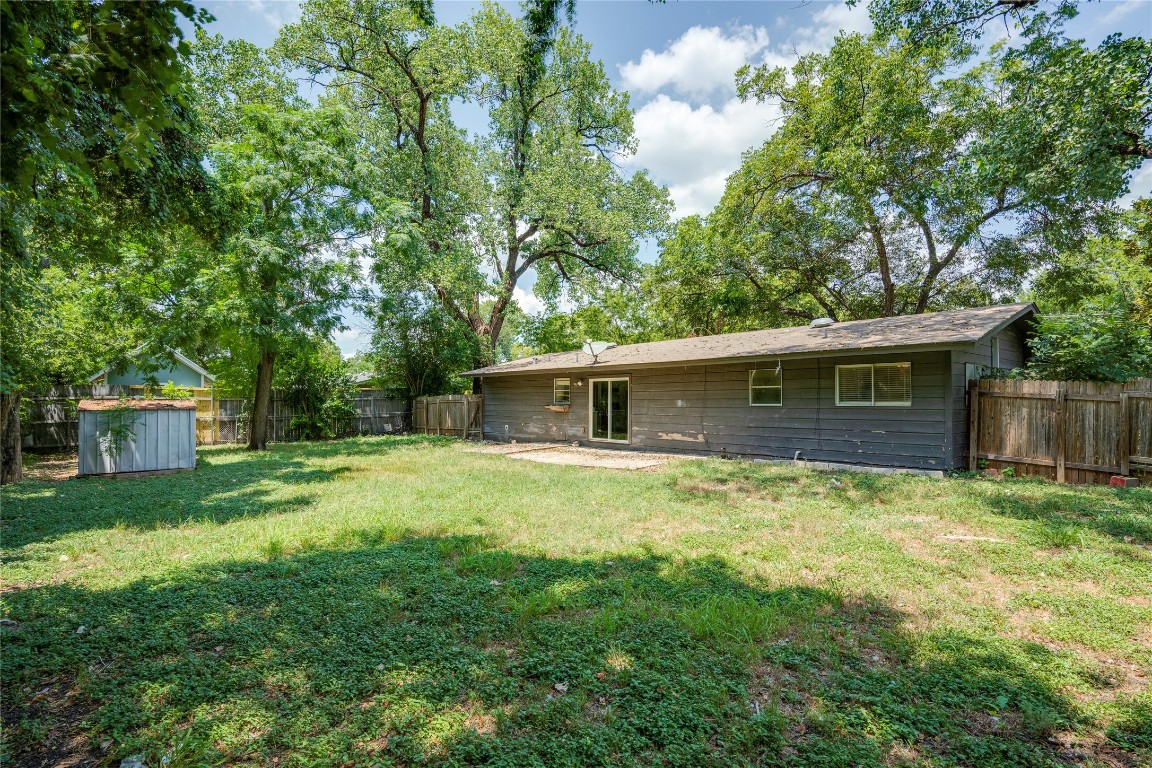 809 Neans Drive Austin, TX 78758 - Photo 38 of 40