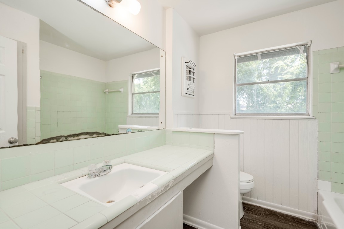 809 Neans Drive Austin, TX 78758 - Photo 8 of 40