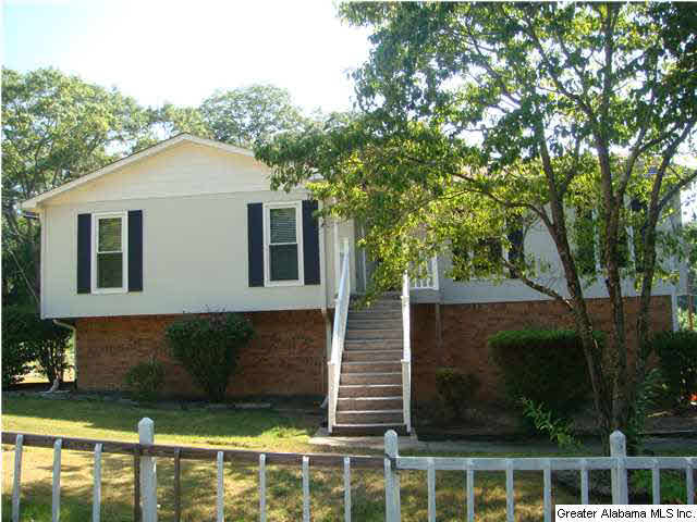 102 Hill Street Alabaster, AL 35007 - Photo 1 of 22
