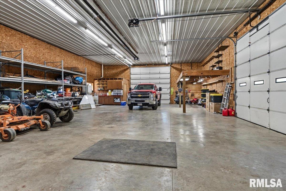 2201 Strawn Crossing Road Jacksonville, IL 62650 - Photo 58 of 64