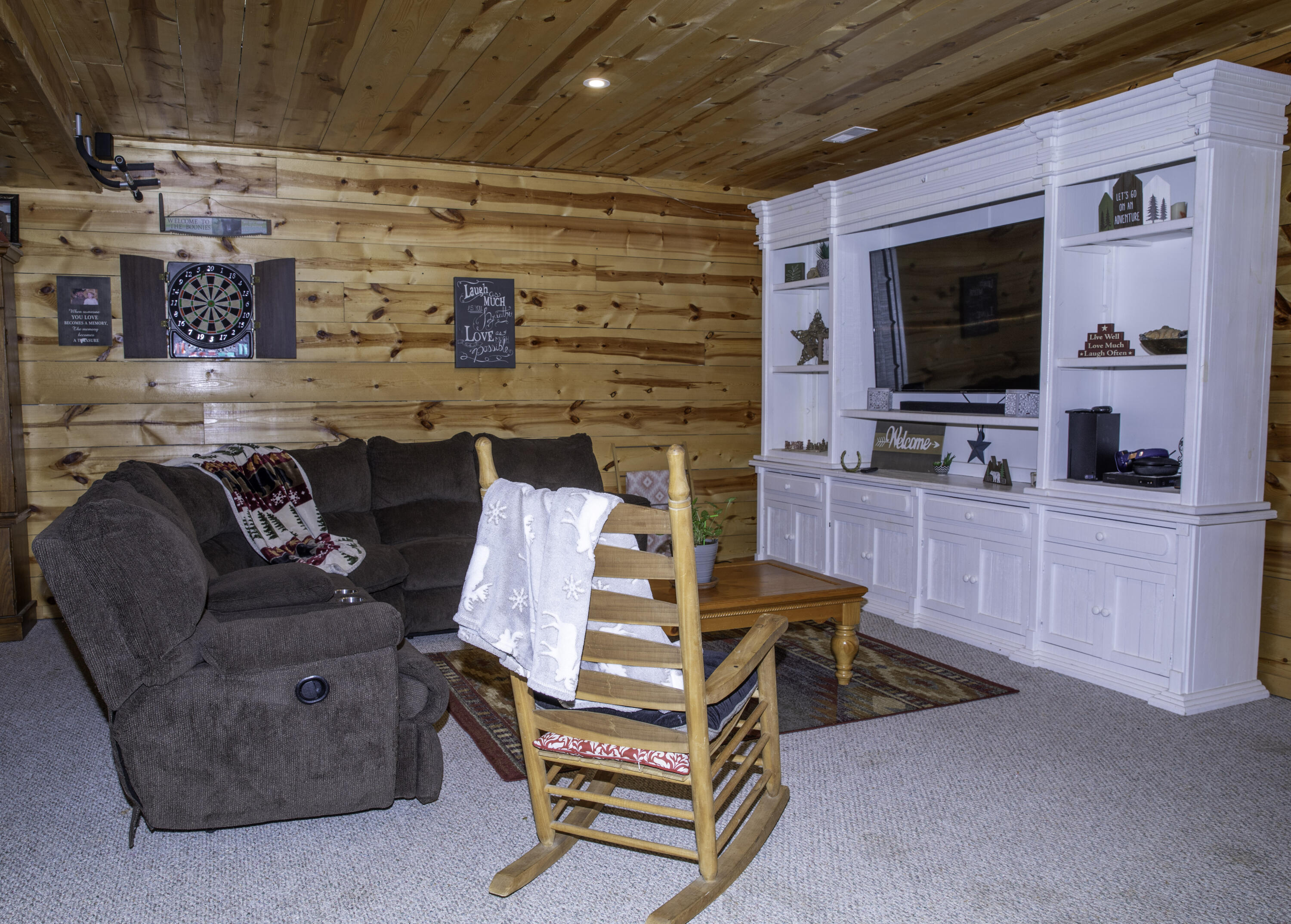 210 Whitaker Road Somerset, KY 42503 - Photo 28 of 60 0O5A0956