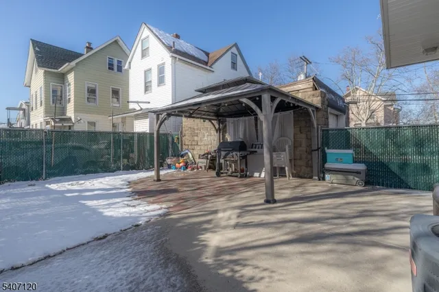 $849,000 | 310 1st Avenue, Elizabeth Port, NJ 07206