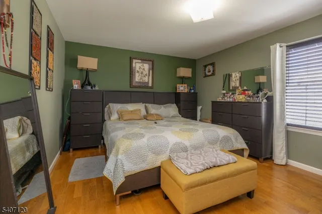 $849,000 | 310 1st Avenue, Elizabeth Port, NJ 07206