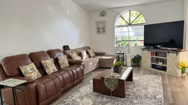$3,250 | 5267 Europa Drive, Unit N, Boynton Beach, FL 33437