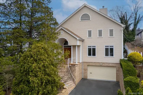 $1,595,000 | 174 Lawrence Avenue, Eastchester, NY 10709