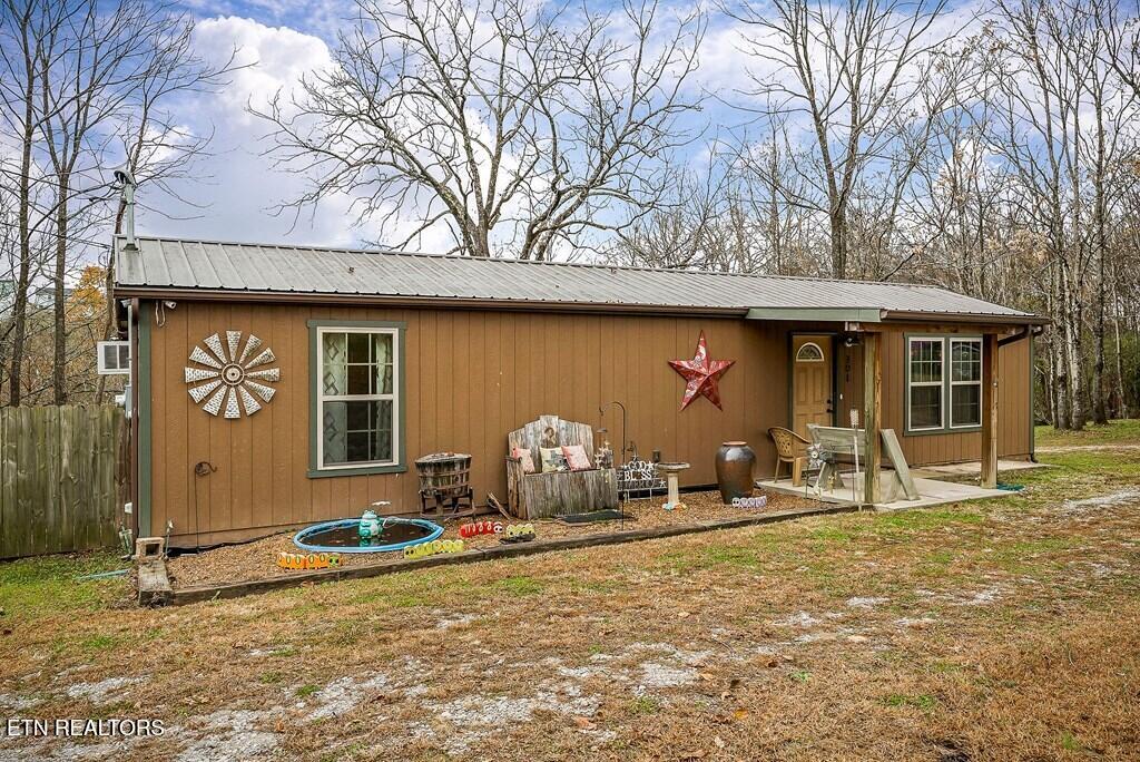 301 West Everett Street Sparta, TN 38583 - Photo 17 of 43 1000075670_39