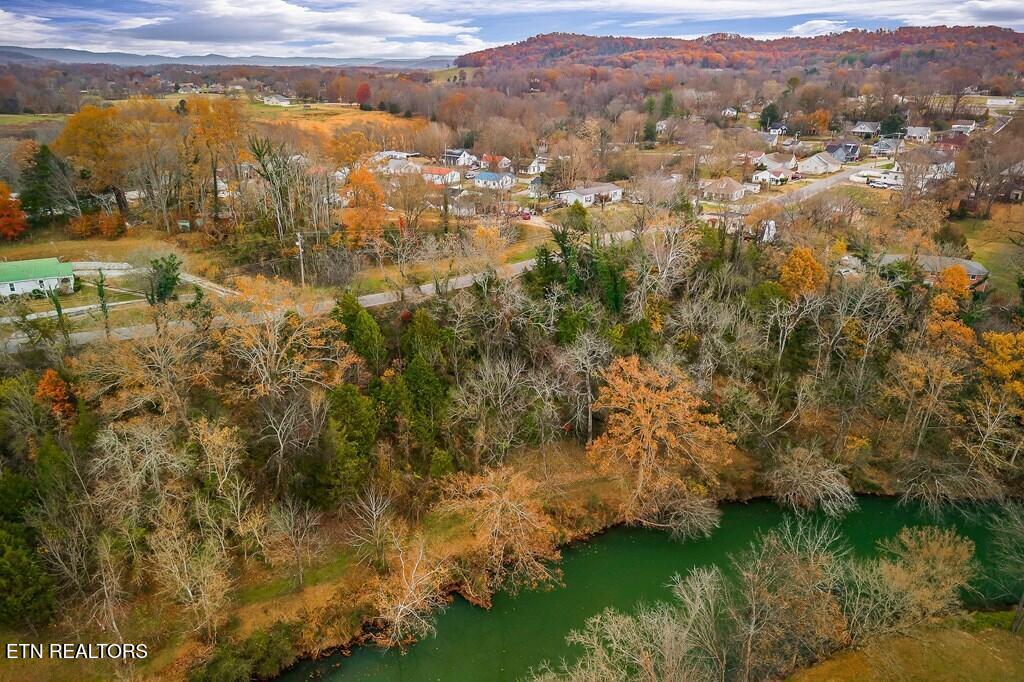 301 West Everett Street Sparta, TN 38583 - Photo 39 of 43 1000075670_11