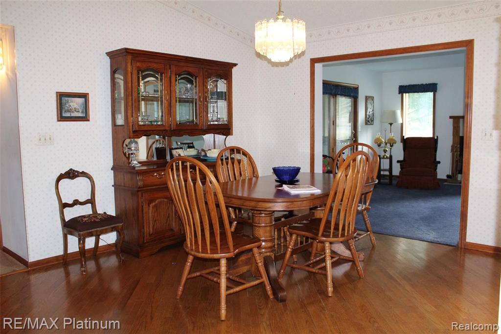 2414 Pollock Road Grand Blanc, MI 48439 - Photo 7 of 30