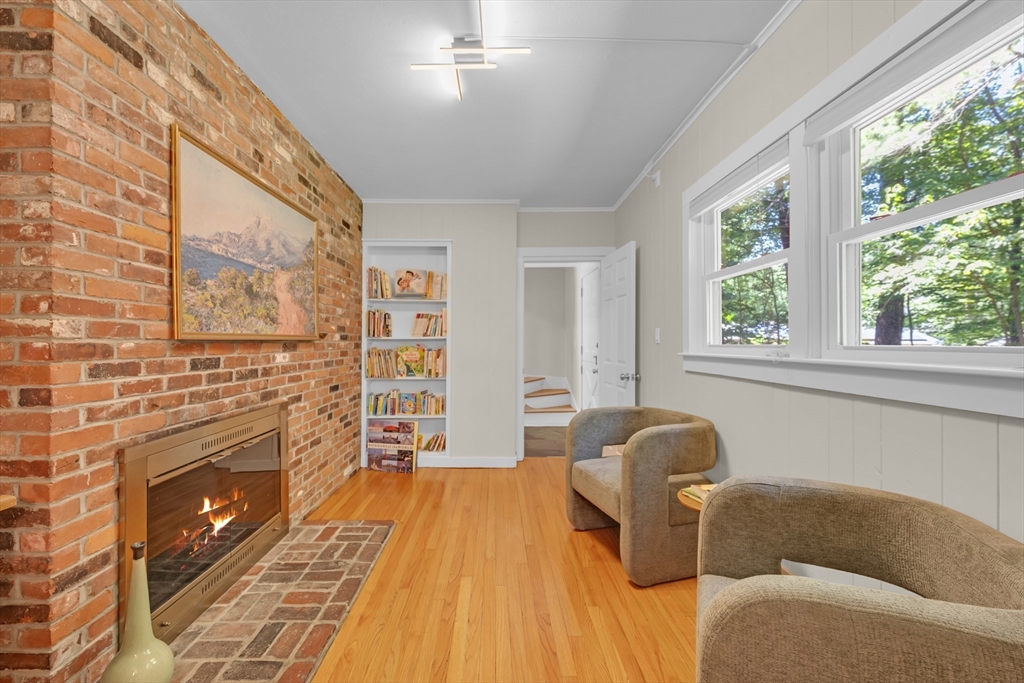103 Newtown Road Acton, MA 01720 - Photo 8 of 34