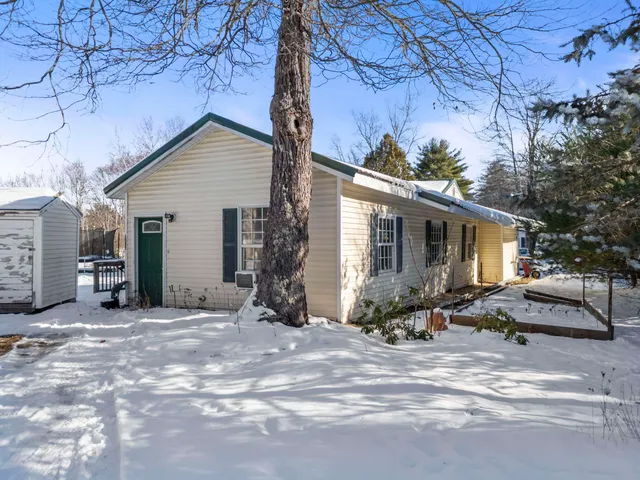 $169,000 | 1025 Nh Route 11, Unit 2B, Farmington, NH 03835