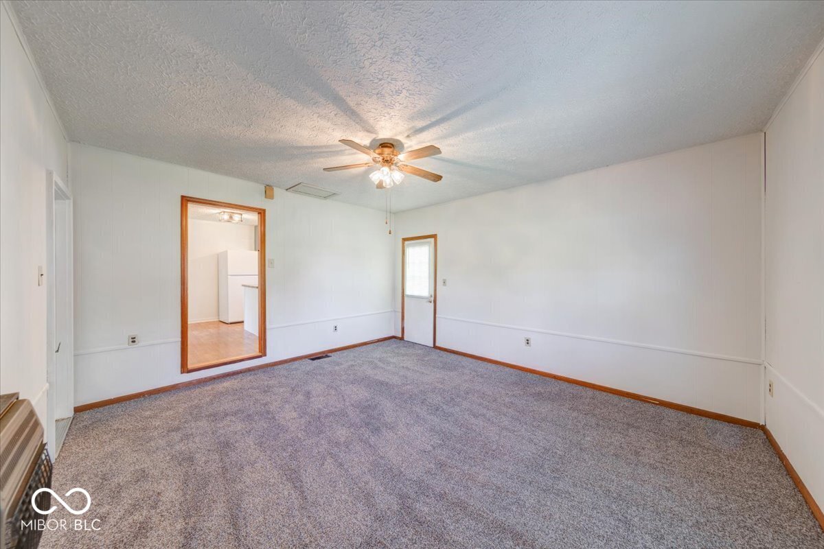 249 West County Line Road Greenwood, IN 46142 - Photo 13 of 28