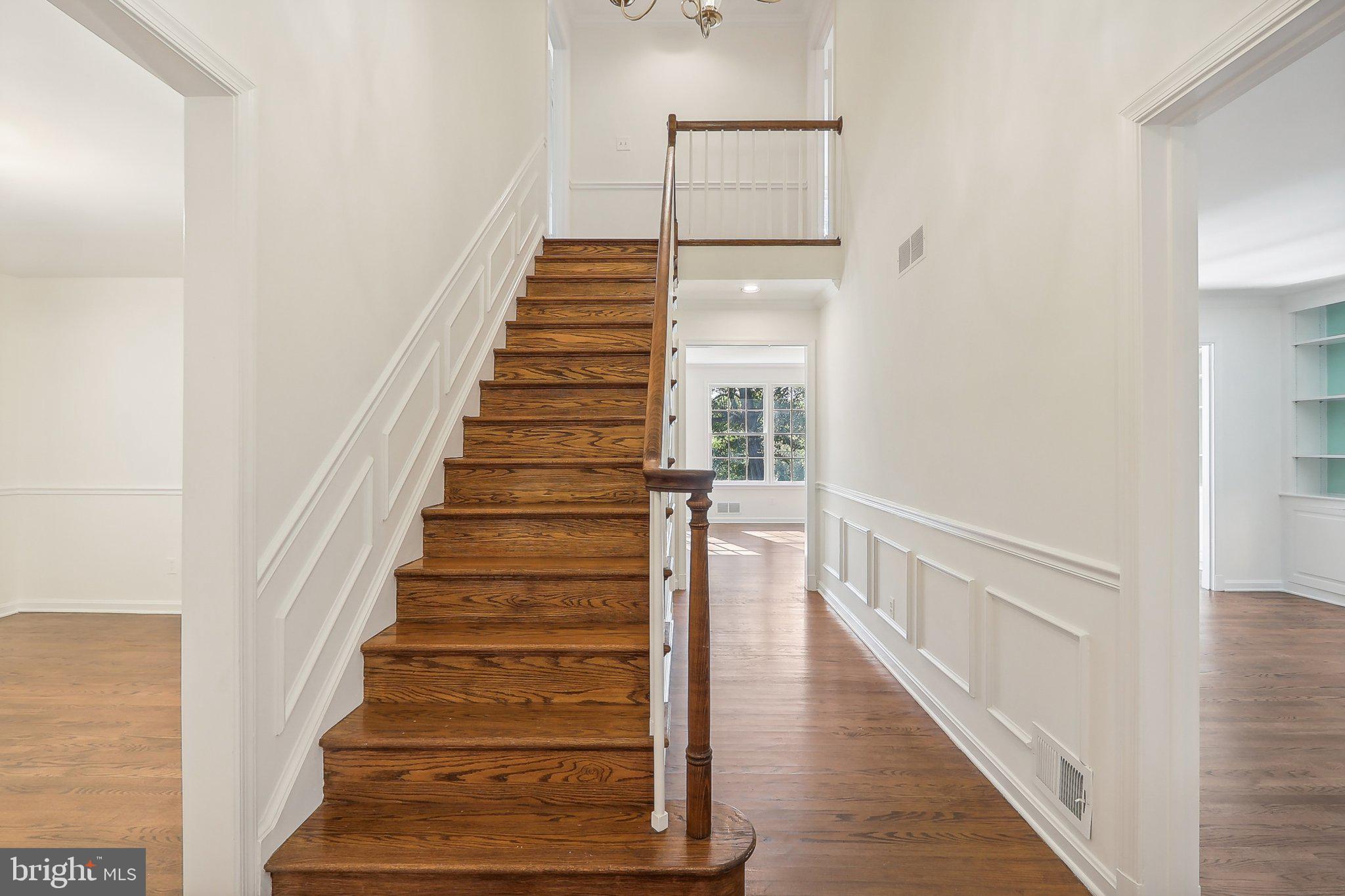 4405 Boxwood Road Bethesda, MD 20816 - Photo 22 of 58 Two-story foyer