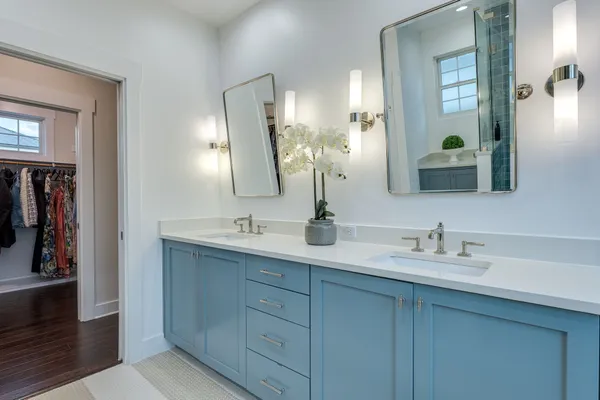 $1,750,000 | 2604 Bland Street, Austin, TX 78703