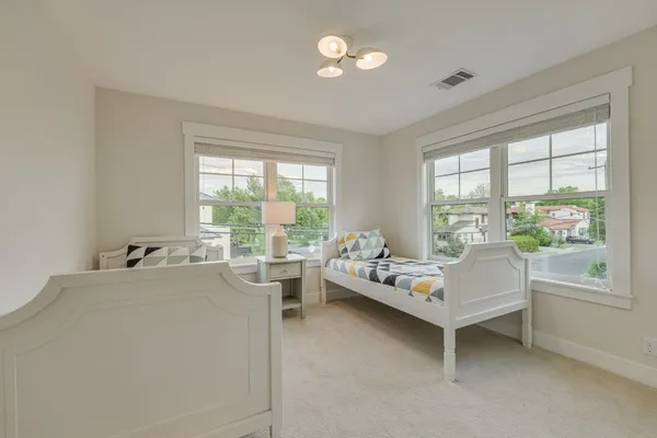 $1,750,000 | 2604 Bland Street, Austin, TX 78703