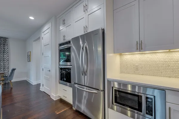 $1,750,000 | 2604 Bland Street, Austin, TX 78703